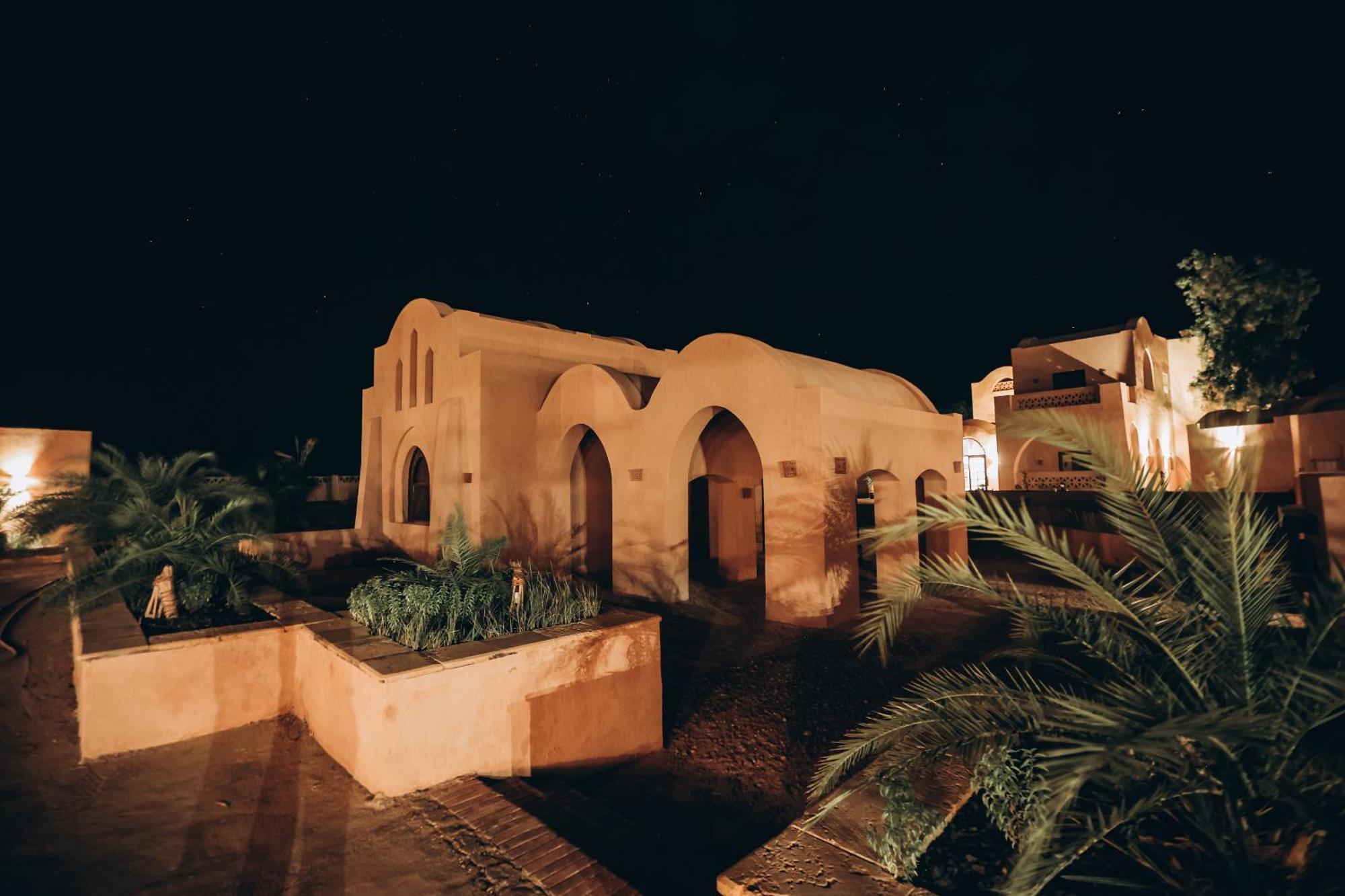 Вілла Tzila Bahariya Bahariya Oasis Екстер'єр фото